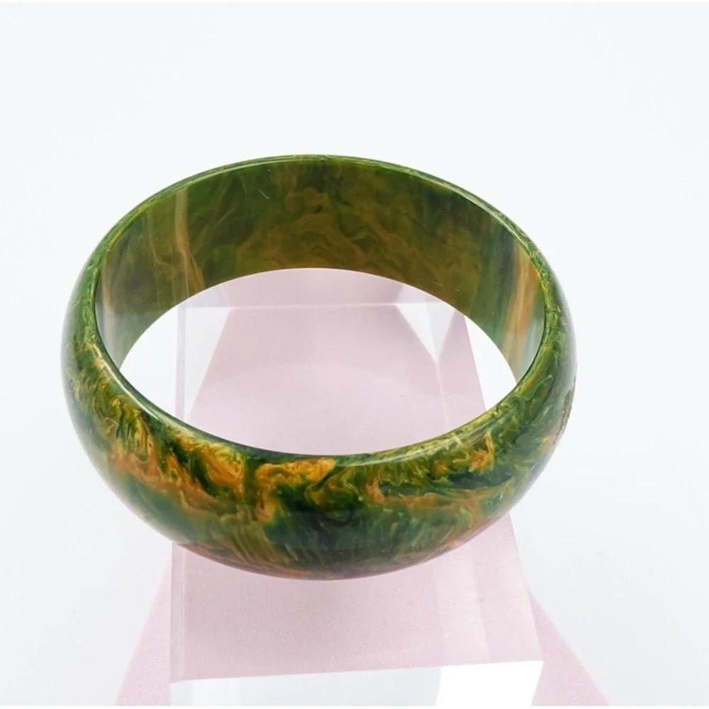 Vintage Bakelite Green Yellow Marbled Bangle Bracelet Tested